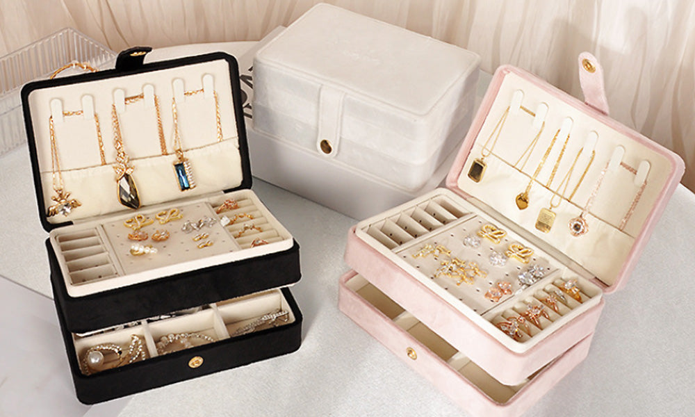 Jewelry Box Portable Storage Organizer for Rings Necklaces Earrings