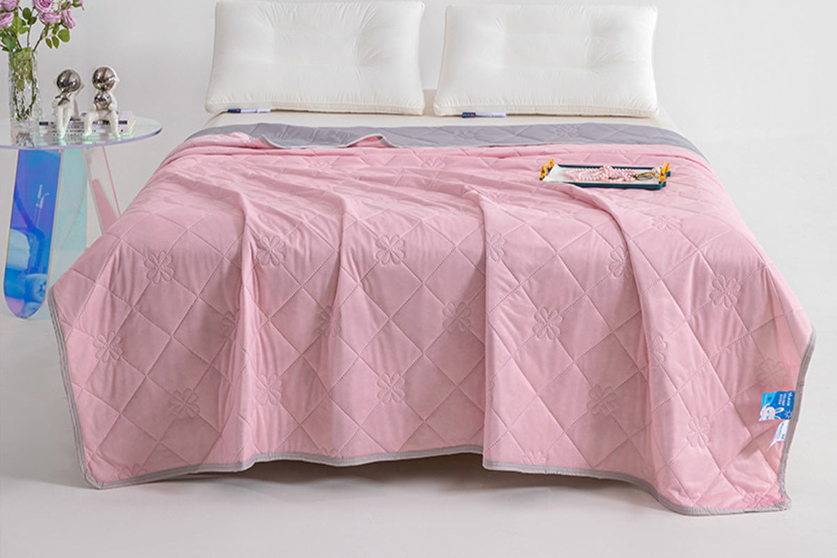 Summer Cooling Air Conditioning Quilt Comfortable Blanket