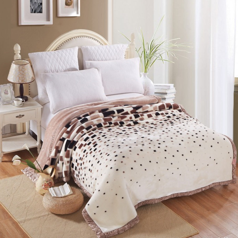 200x230cm Soft Raschel Blanket Double Layer Warm Quilt Throw Blanket Beige