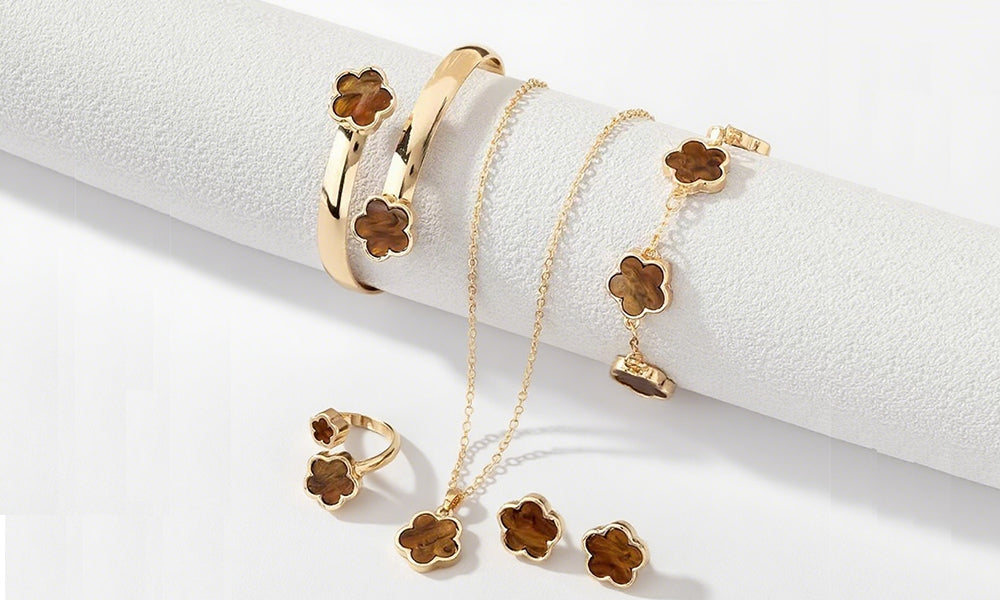 5-Leaf Clover Jewelry Set Necklace Bracelet Ring Earrings for Women