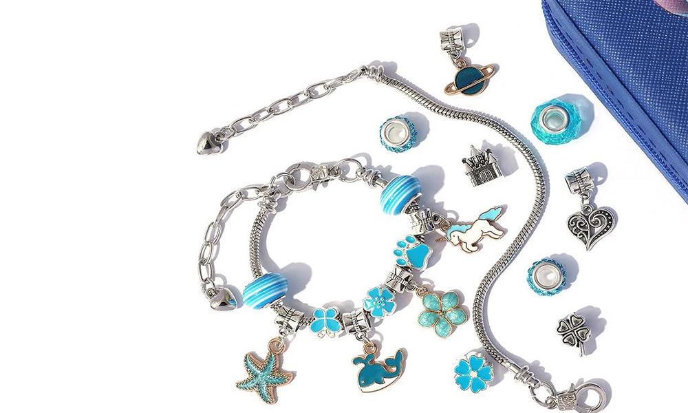 Anime Cartoon Bracelet & Necklace Set – Gift Box