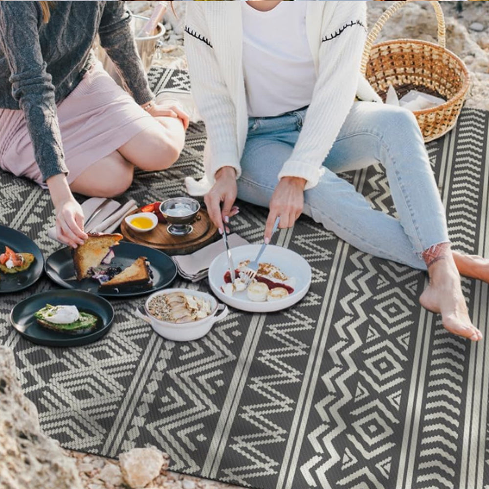 120x160cm Geometric Striped Pattern Rug Indoor Outdoor Modern Rug ST1