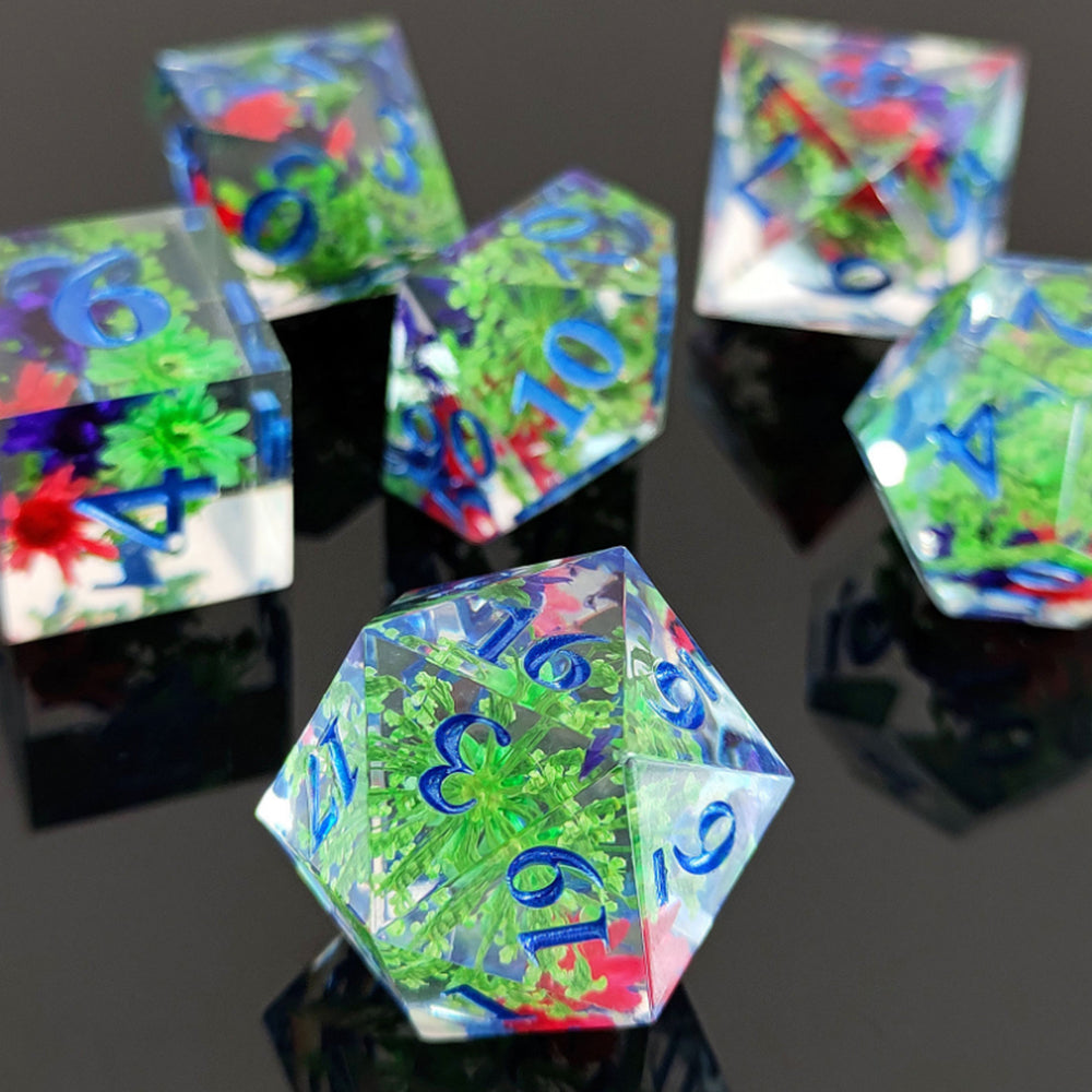 Enchanted Starlight 7 Dice Precision Edged Set for RPG DND Tabletop Game Green