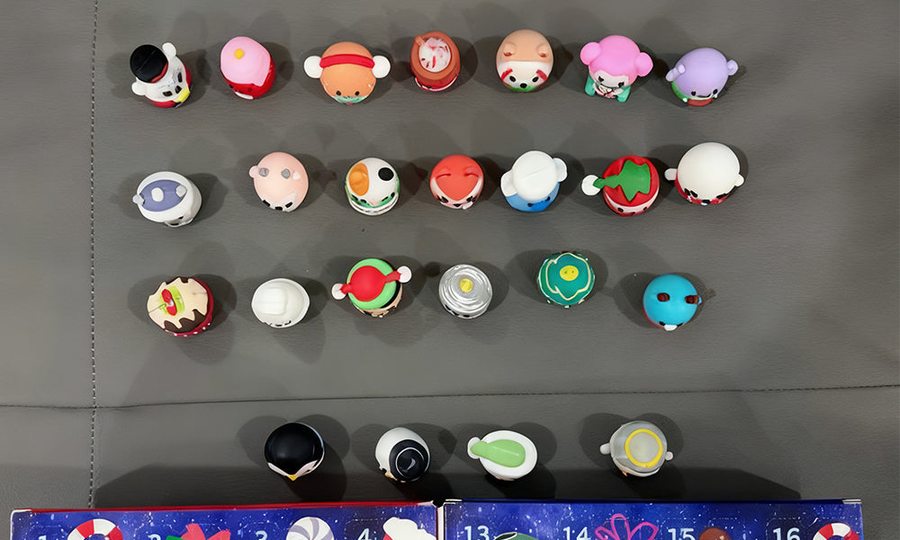 Micromallow-Inspired Advent Calendar with PVC Figurines Xmas Countdown Calendar