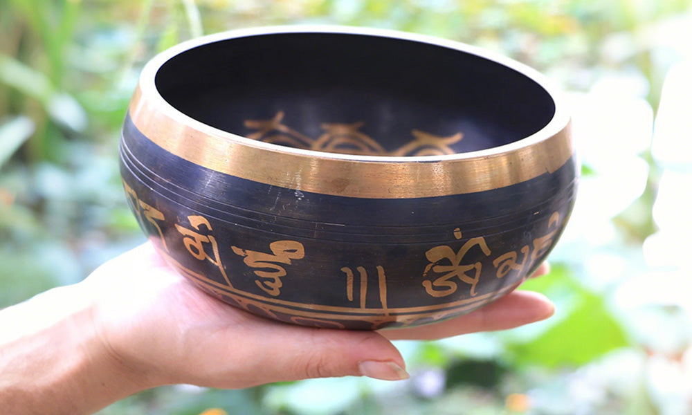 Tibetan Singing Bowl for Yoga Meditation with Striker and Cushion