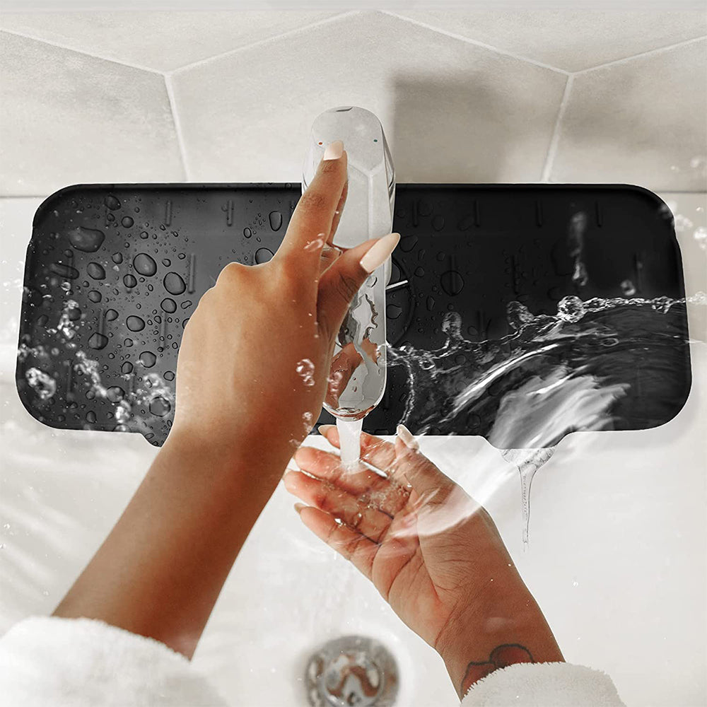 2X Kitchen Sink Splash Guard Silicone Faucet Mat Sink Water Splash Catcher