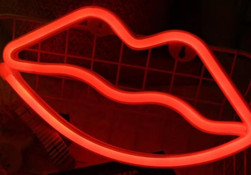 Lips LED Neon Light for Party Supplies