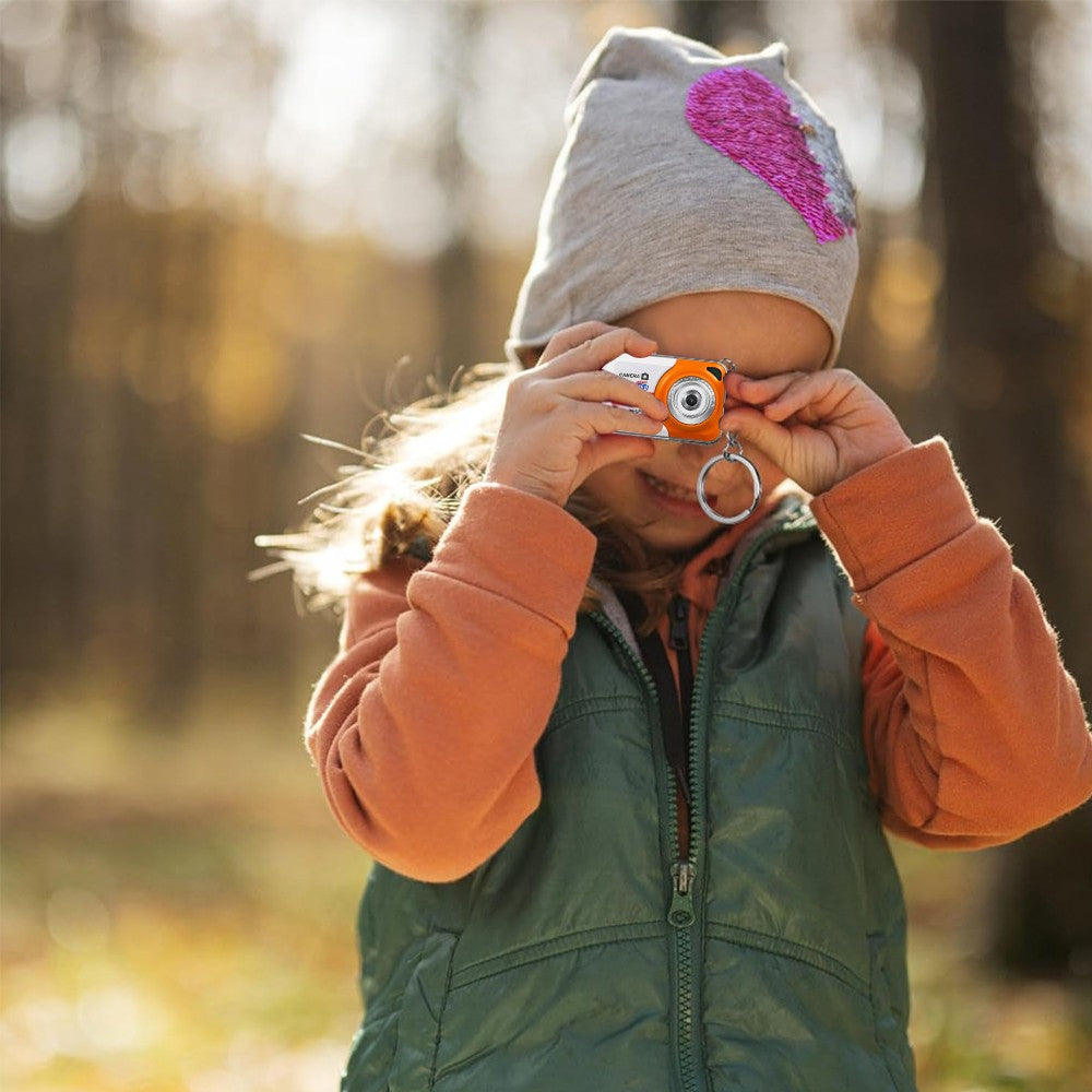 130W Pixels Mini Camera Sport Camera with 32GB Memory Card - Orange