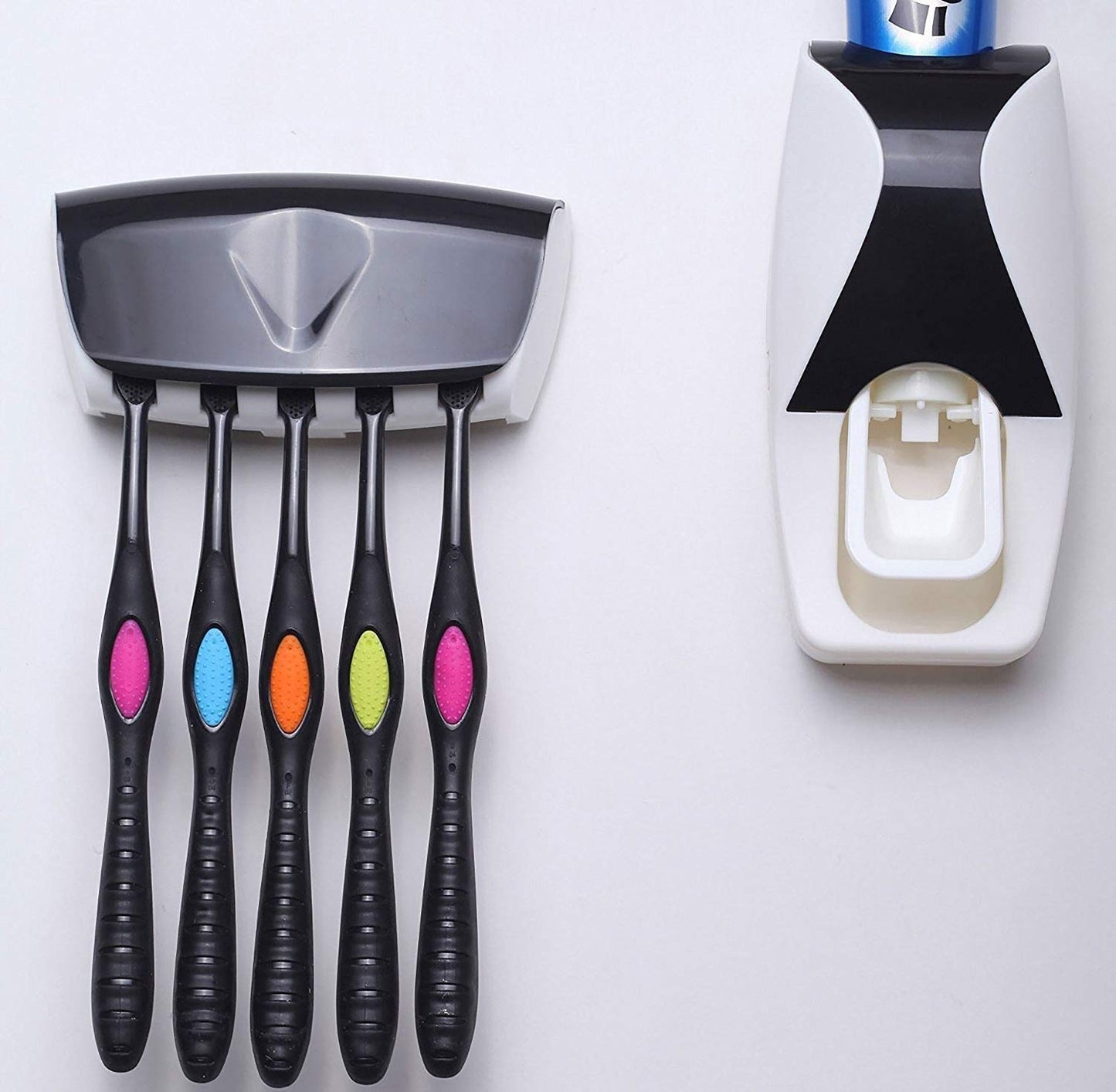 2 X Auto Toothpaste Dispenser and Toothbrush Holder Wall Mounted Squeeze Toothpaste Dispenser Device Toothbrush Holder Bathroom Accessories Black Green