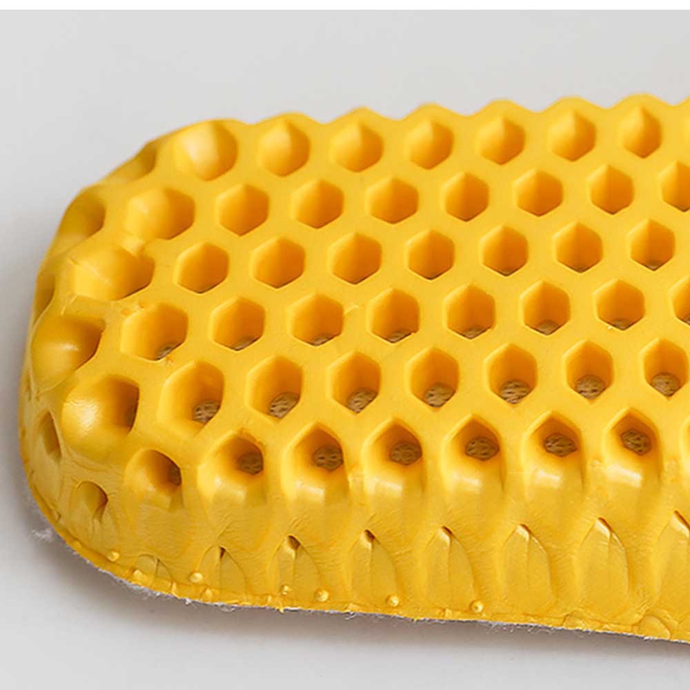2 Pairs of Sport Artificial Plush Insoles