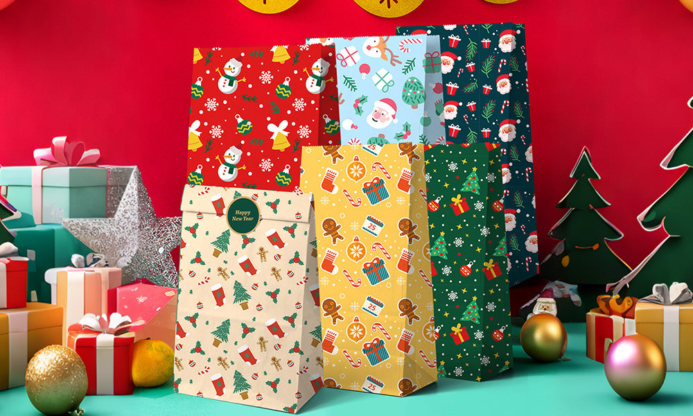 24PCS Christmas Flat Top Paper Gift Bags for Christmas Eve Apples