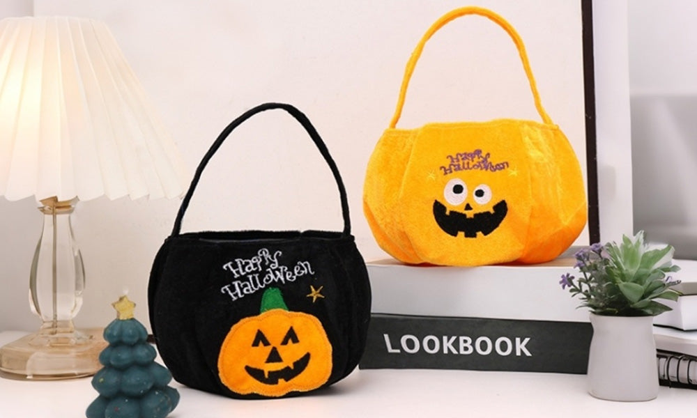 5 PCS Plush Cartoon Pumpkin Bags for Halloween Candy Toys and Gifts