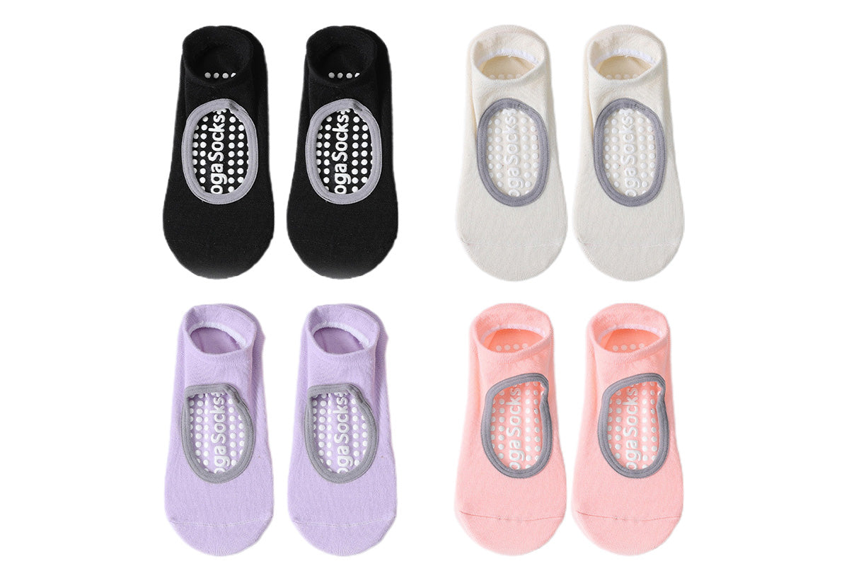 4 Pairs of Anti-Slip Yoga Socks Comfortable Pilates Socks with Grips for Workout Barre