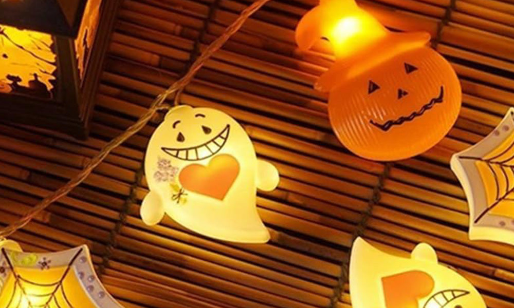 USB Halloween Ghost LED String Lights 4 Point 5m 30 Bulbs Decoration