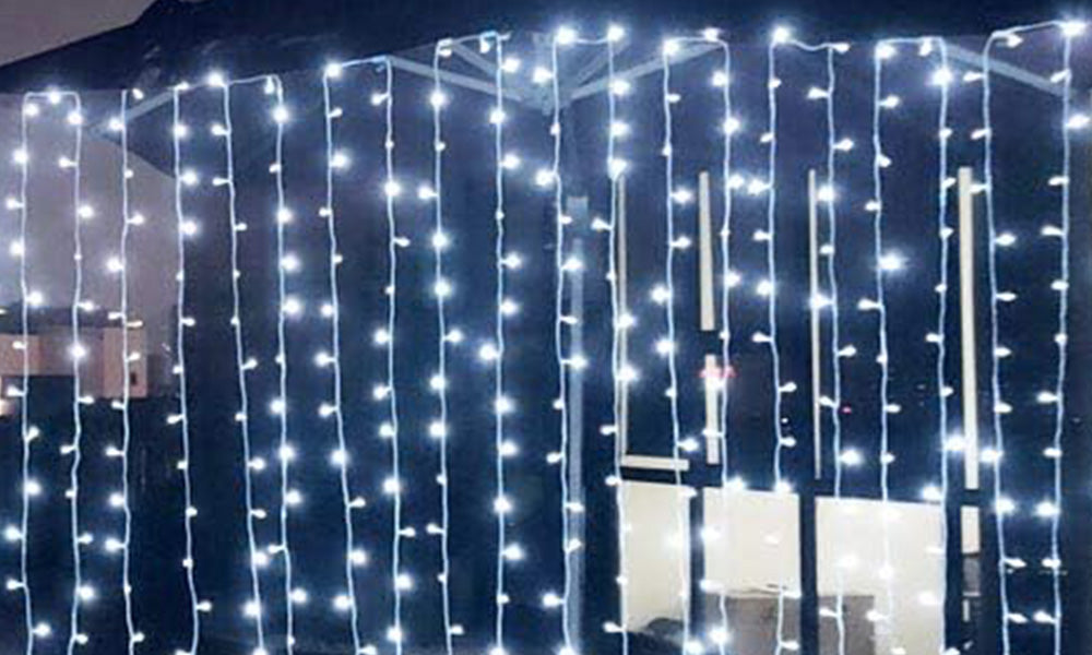 LED Copper Wire Solar Curtain String Lights for Outdoor and Indoor Use