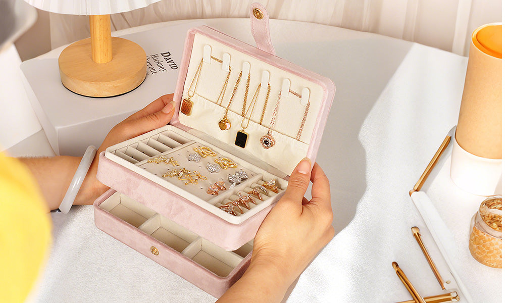 Jewelry Box Portable Storage Organizer for Rings Necklaces Earrings