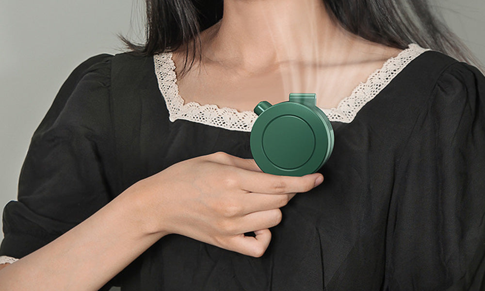 1/2PCS Portable Clip On Fan 3 Speeds Wearable Mini Fan for Outdoor Use