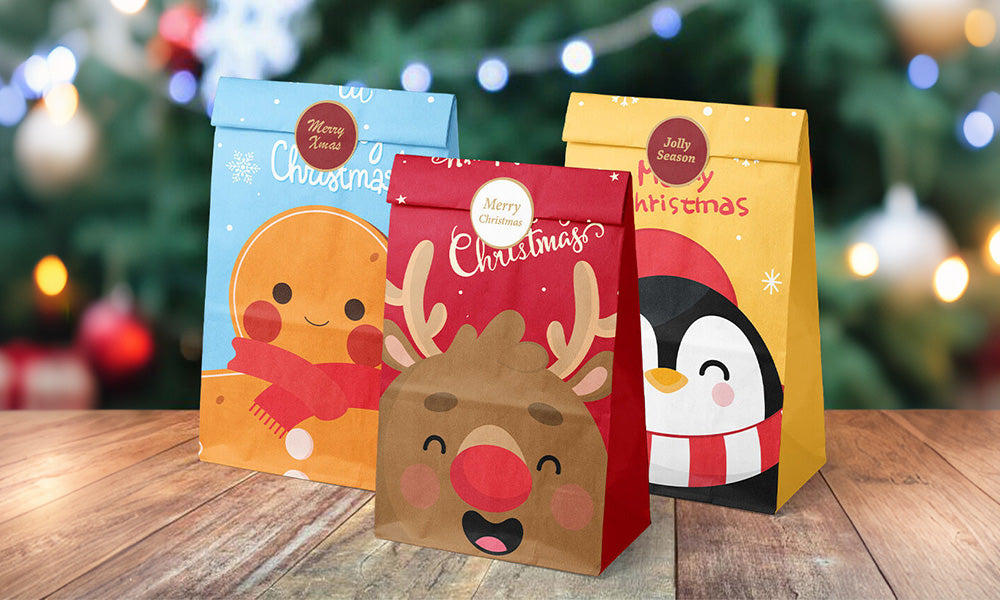 24PCS Christmas Flat Top Paper Gift Bags for Christmas Eve Apples