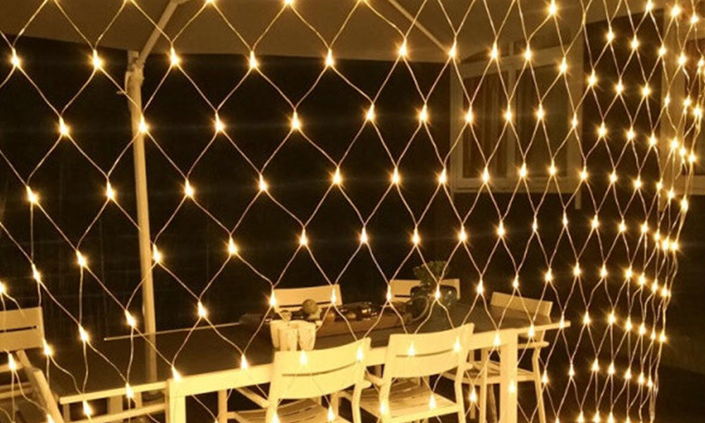 Solar/USB Powered LED Net Mesh Lights Outdoor Waterproof 3x2m with 192 LEDs and 8 Lighting Modes