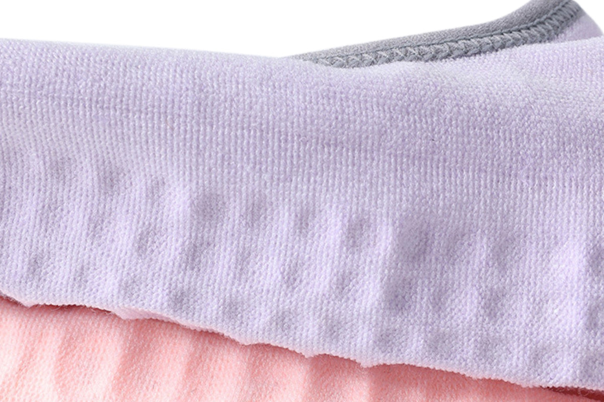 4 Pairs of Anti-Slip Yoga Socks Comfortable Pilates Socks with Grips for Workout Barre