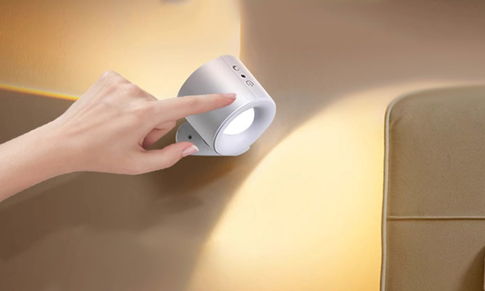 Rechargeable LED Spotlight Wireless Wall Lamp with Remote Control