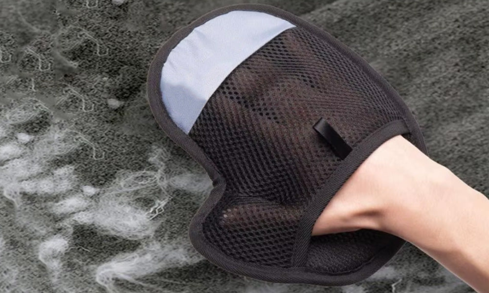 Pet Hair Removal Glove – Electrostatic Grooming Mitt for Cats and Dogs