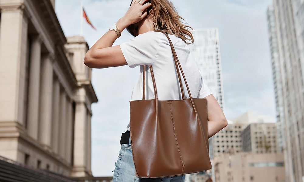 Chic PU Tote Bag with Detachable Clutch