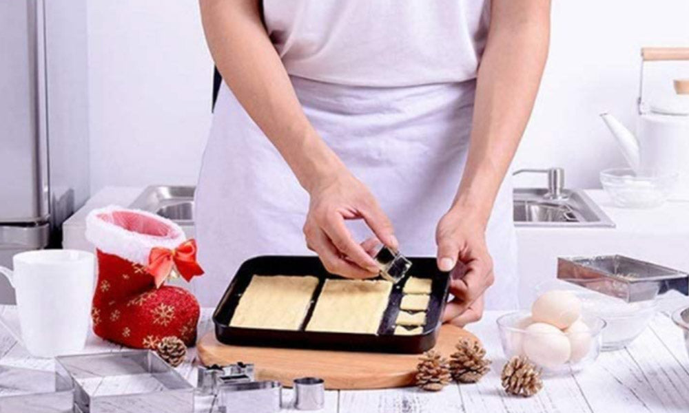 10Pcs Gingerbread House Stainless Steel Biscuit Molds