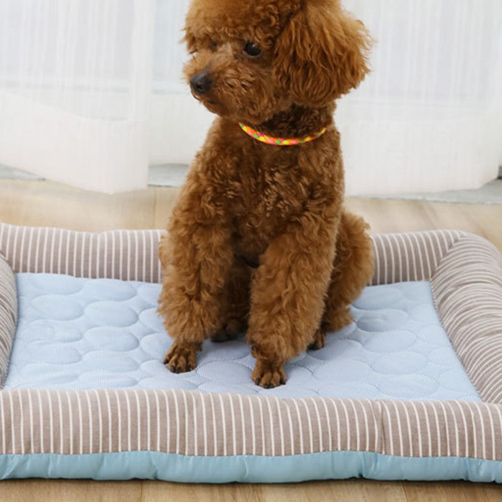 76x58cm Pet Cooling Sleeping Cushion - Blue