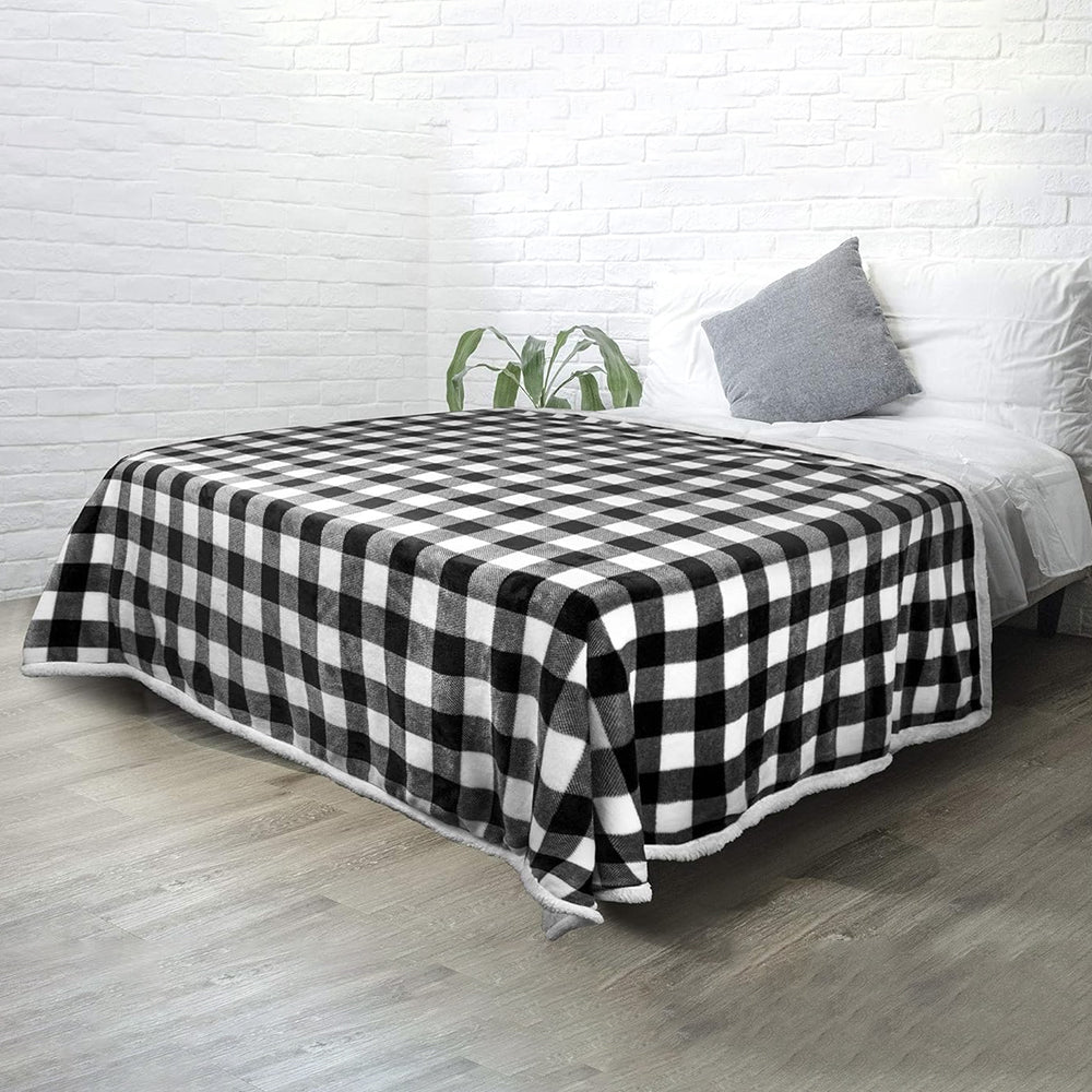 125x145cm Reversible Plush Blanket Flannel Fleece Throw Blanket for Sofa Black
