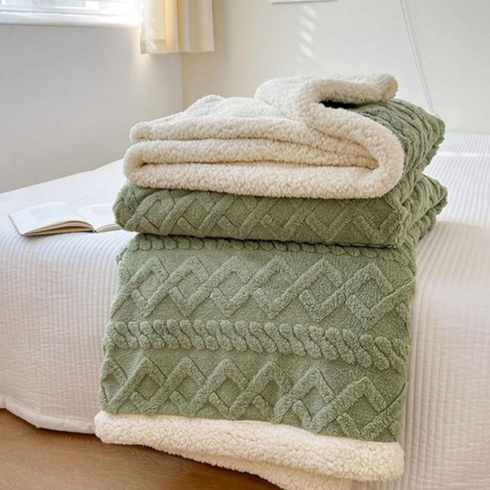 150x200cm Reversible Plush Thickened Imitation Cashmere Throw Blanket Green