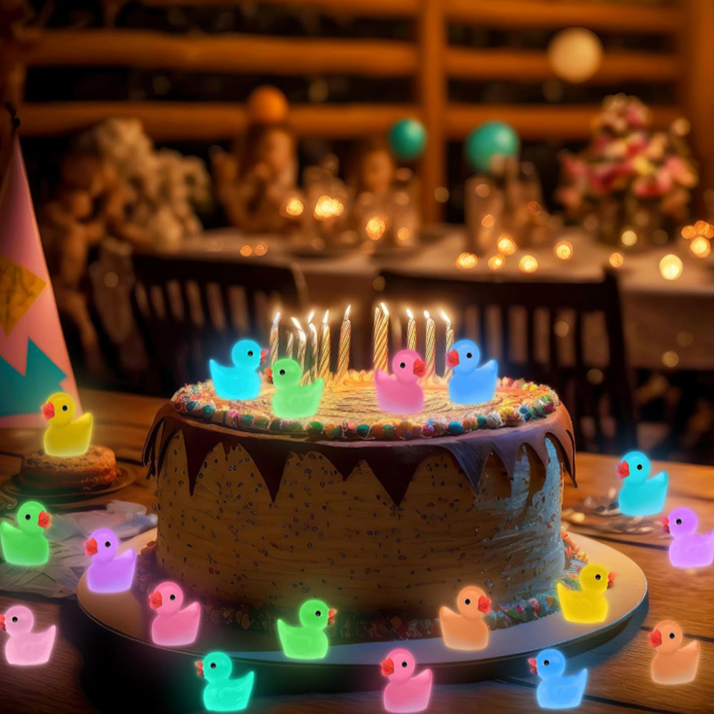 100Pcs Luminous Mini Resin Ducks Tiny Ducks Glow in The Dark