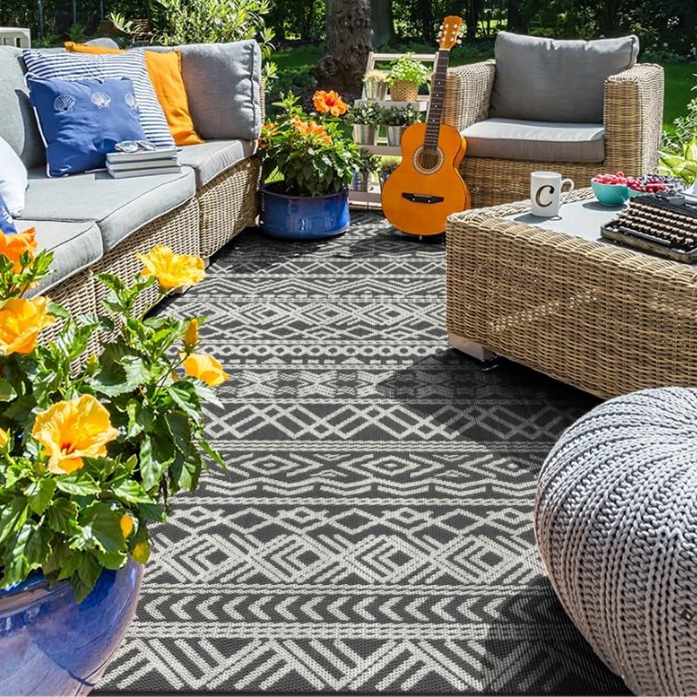 120x160cm Geometric Striped Pattern Rug Indoor Outdoor Modern Rug ST1
