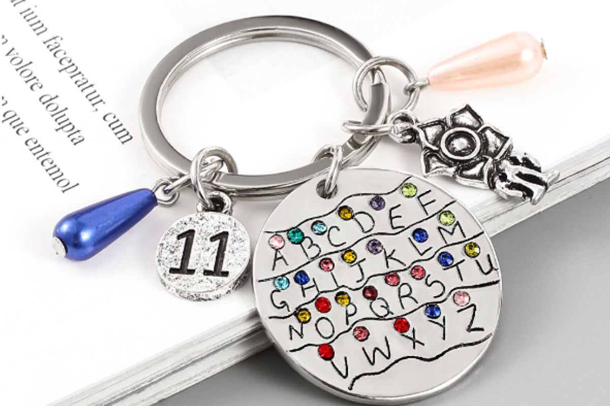 2Pcs Stranger Things Inspired Keyring and Necklace Set