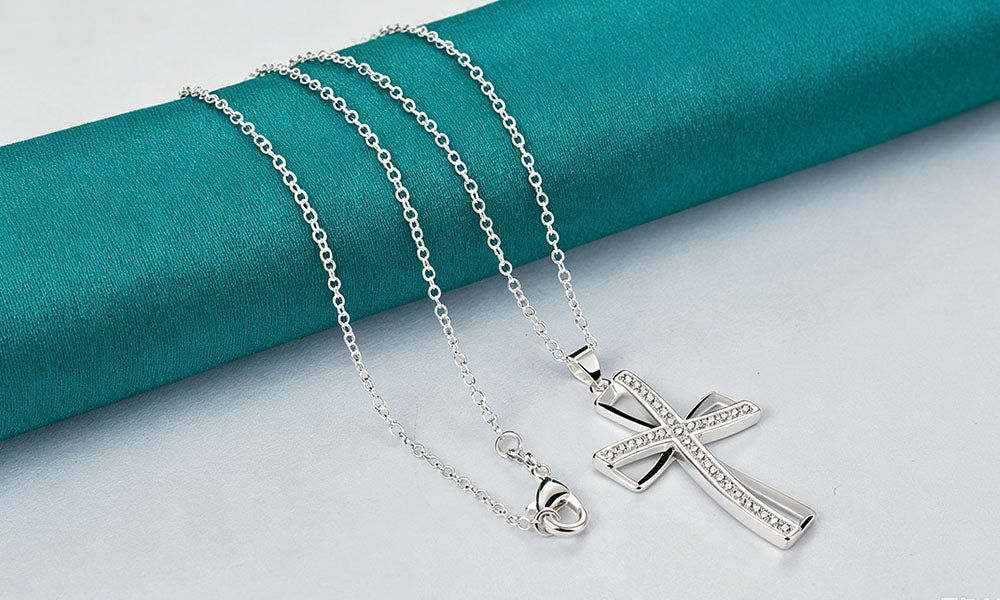 2Pcs Layered Cross Necklace Pendant Chain Set for Men and Women