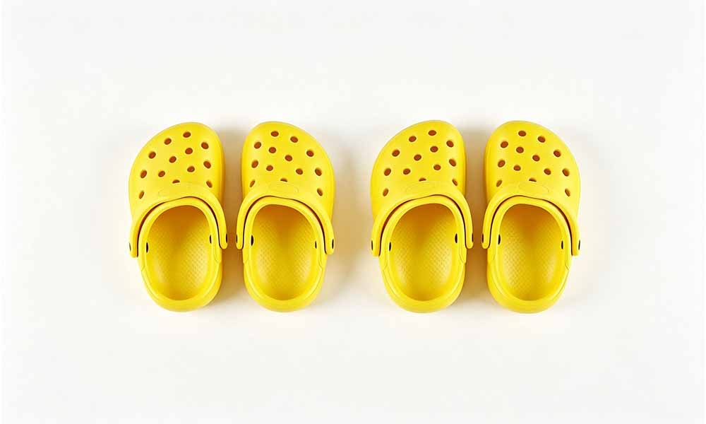 2 Pairs Dog Hole Shoe Comfortable Dog Cat Rain Boots Pet Sandals Running