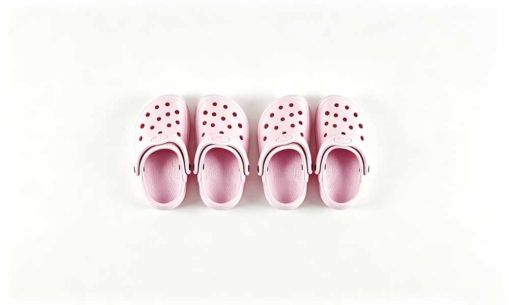 2 Pairs Dog Hole Shoe Comfortable Dog Cat Rain Boots Pet Sandals Running
