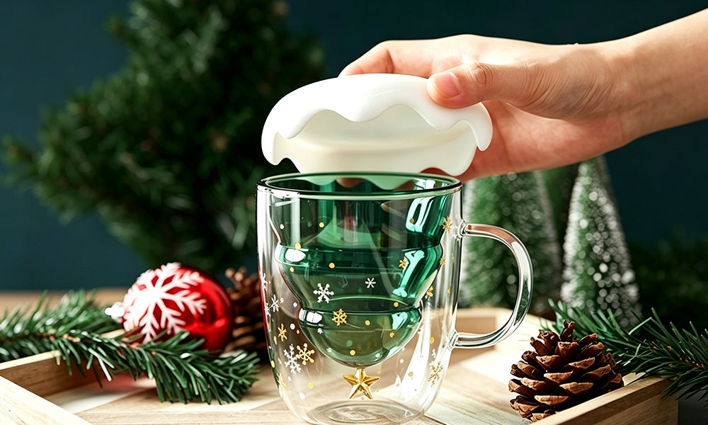 1/2PCS Cartoon Double Wall Christmas Tree Glass Cup with Silicone Lid