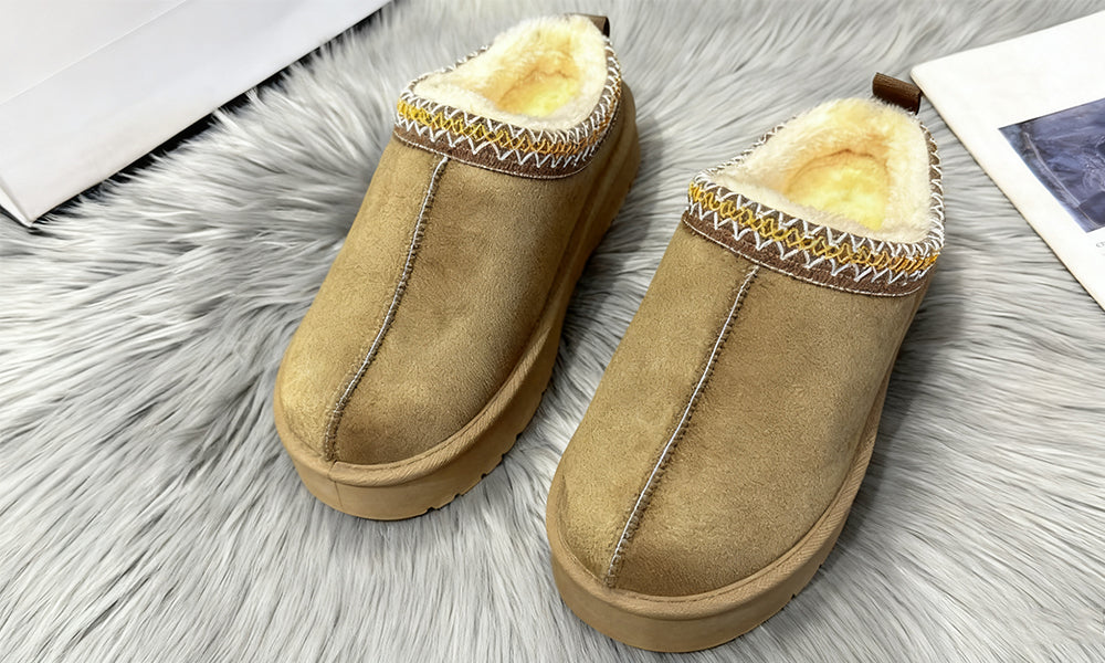 Pair of Slip On Warm Slippers for Women