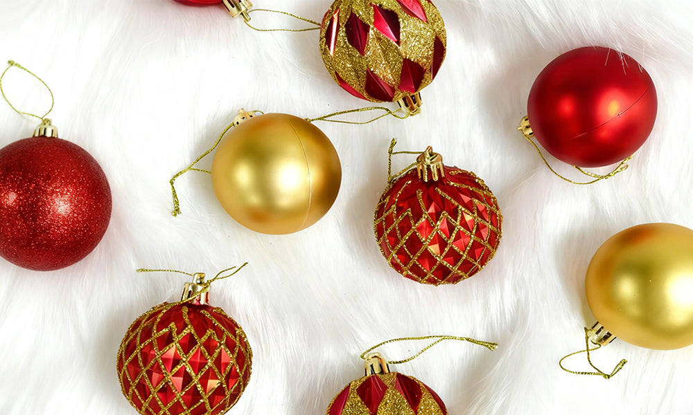 8Pcs Mixed Christmas Balls Ornaments Set for Xmas Tree Decorations
