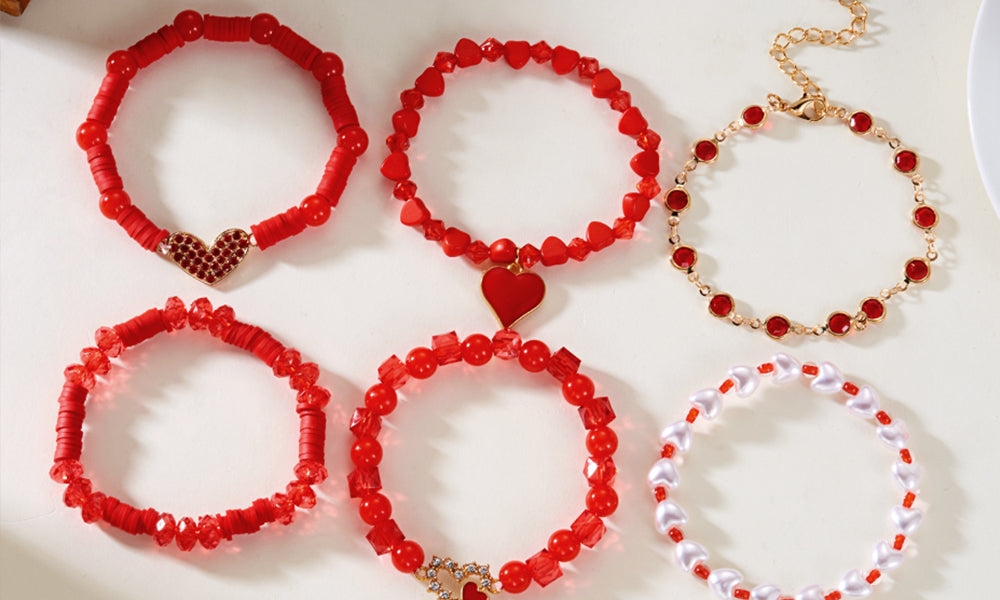 Valentines Day Heart Bracelet Set for Women Six-Piece Layering Jewelry