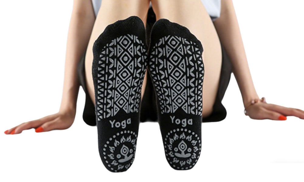 3 Pairs Cross Strap Round Toe Non-Slip Socks for Yoga Pilates and Barre