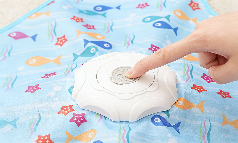 Automatic Interactive Hide-and-Seek Cat Toy with 2 Feather Sticks