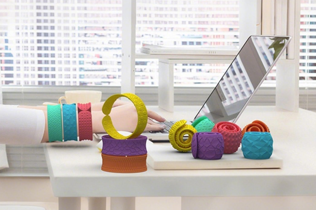 6 Pieces Sensory Textured Silicone Snap Bracelets Fidget Toys for Kids and Teens