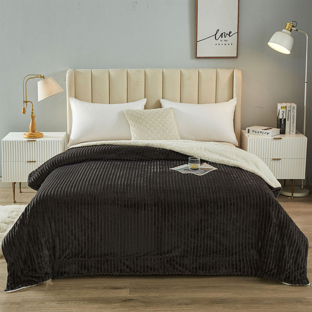 100x150cm Reversible Blanket Faux Lambswool Sherpa Throw Blanket Dark Grey