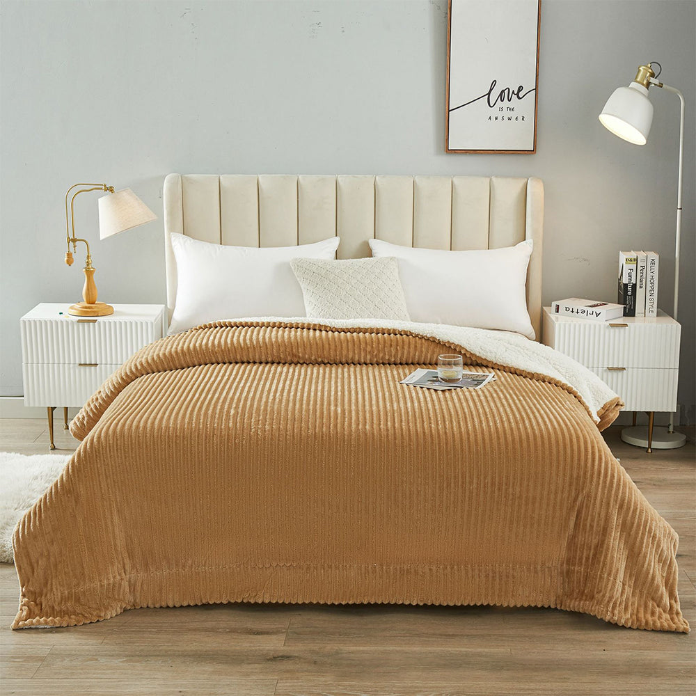200x230cm Reversible Blanket Faux Lambswool Sherpa Throw Blanket Light Brown