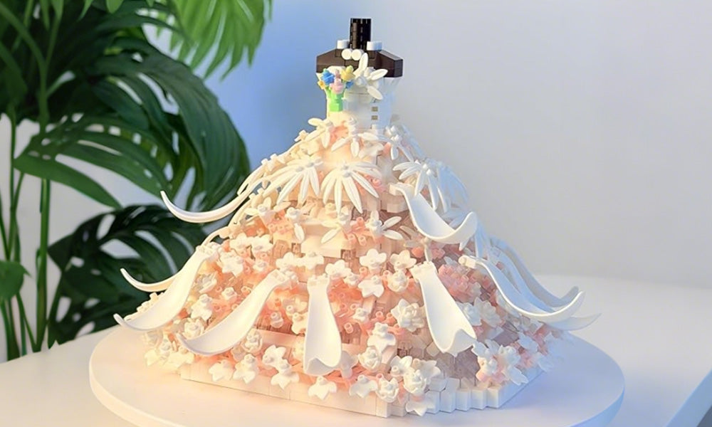 Mini Wedding Dress Building Blocks Set with LED Light and Flower Decoration