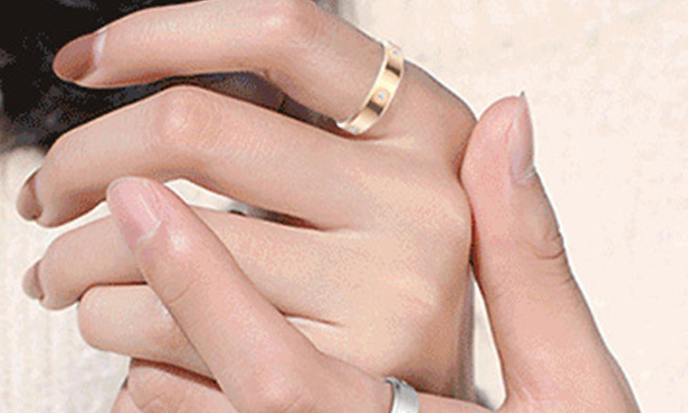 Smart Health Ring with Heart Rate Sleep and Blood Oxygen Monitoring