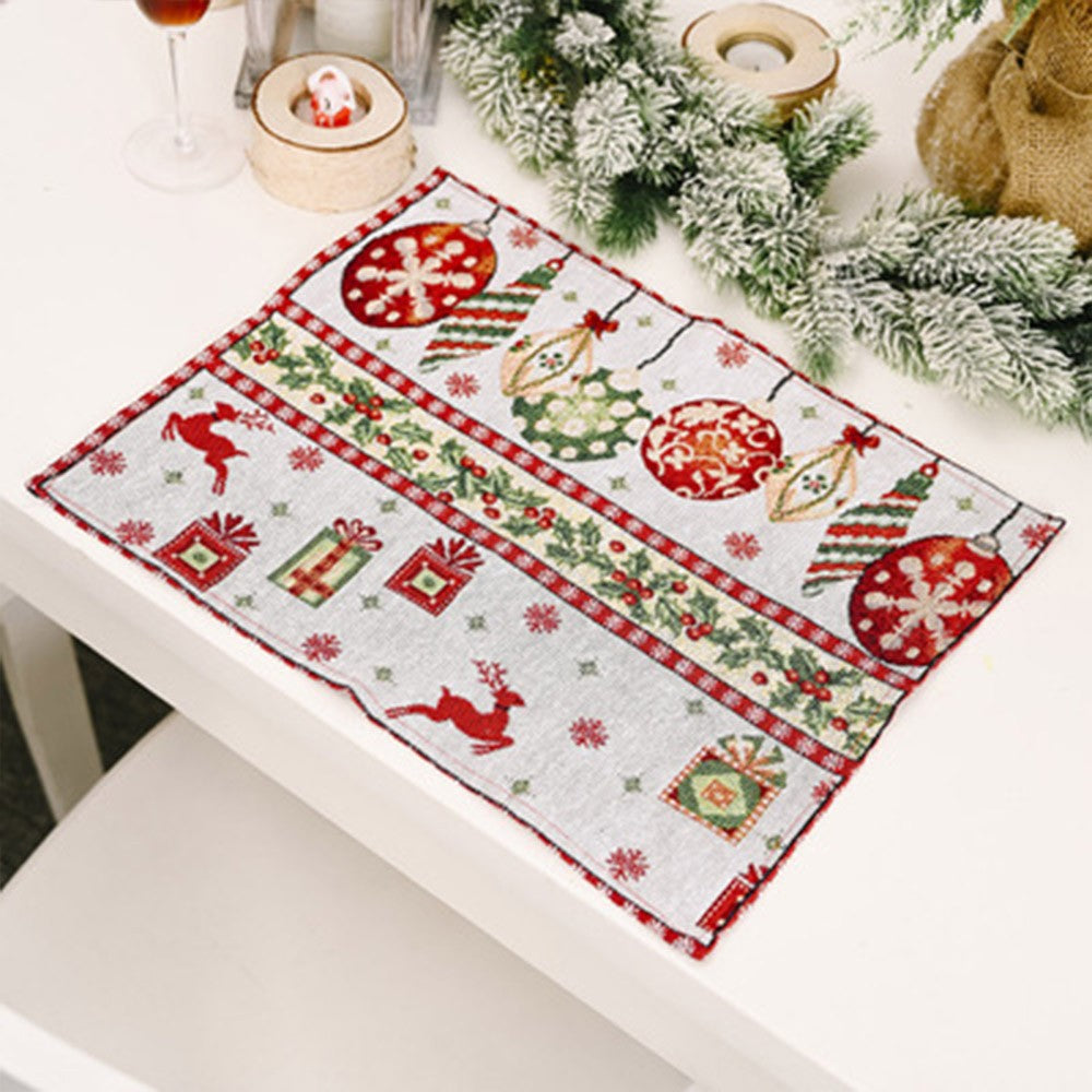 4pcs Christmas Placemats Santa Claus Wreath Tree Elk Pattern Tableware Insulation Pads