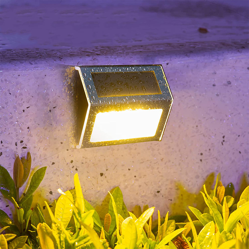 4 Pack Water Resistant LED Solar Pwered Fence Light Garden Wall Lamp Warm White